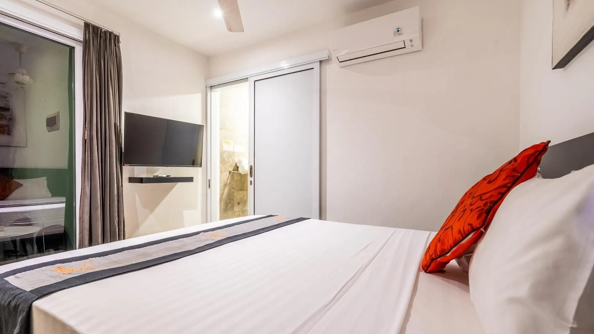 Bali Yarra Villas - Seminyak Aparthotel